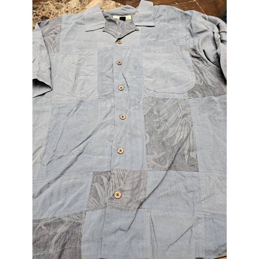 Tommy Bahama Blue Patchwork Design 100% Silk Button Down Shirt Men's Size Large